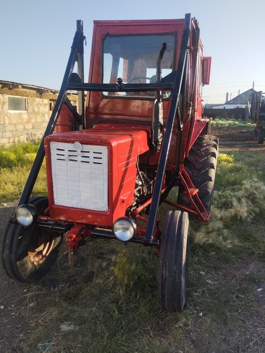 Т-25 ТРАКТОР  на ходу