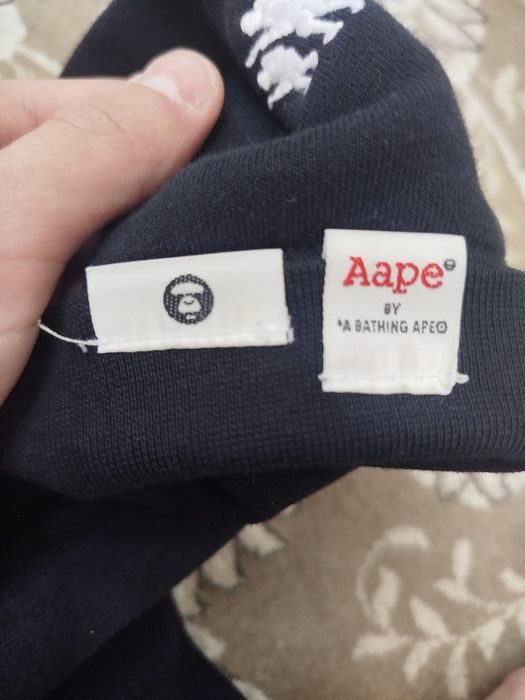 Продам свитшот AAPE×Disney оригинал