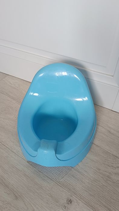 Продам детский горшок за 1500 тг.