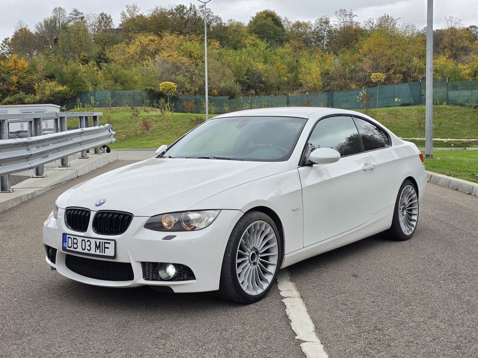 Bmw Seria 3  E92 2.0i
