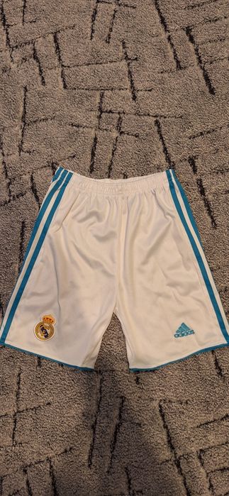 НАМАЛЕНИЕ!!! Футболни екипи, тениски и гащетки