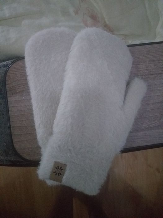 Продам варежки.Новые