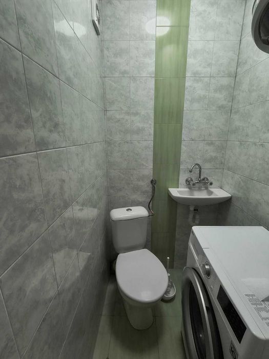 Продава се Тристаен апартамент в Пловдив, Христо Смирненски - 60 кв.м за 1139 €/кв.м - Снимка #11