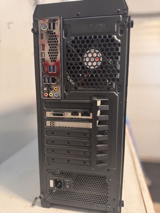 PC Gaming Intel Core i7+MSI RTX 3050 8GB / SSD NVMe Lexar / 16GB RAM