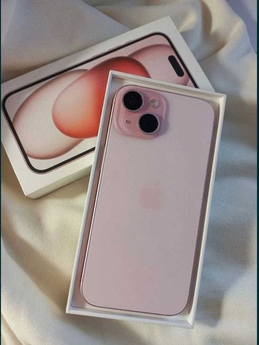 Айфон 15 розовый