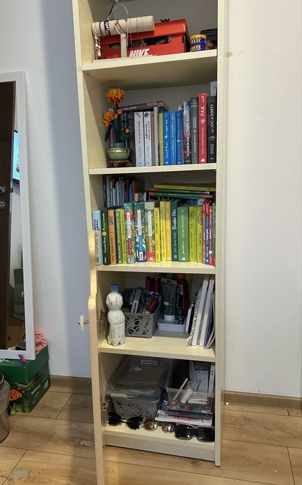 Vand biblioteca , fara defecte