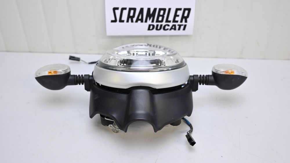 Far Cu Semnalizari Fata Si Suport Ducati Scrambler 800 2015 - 2018