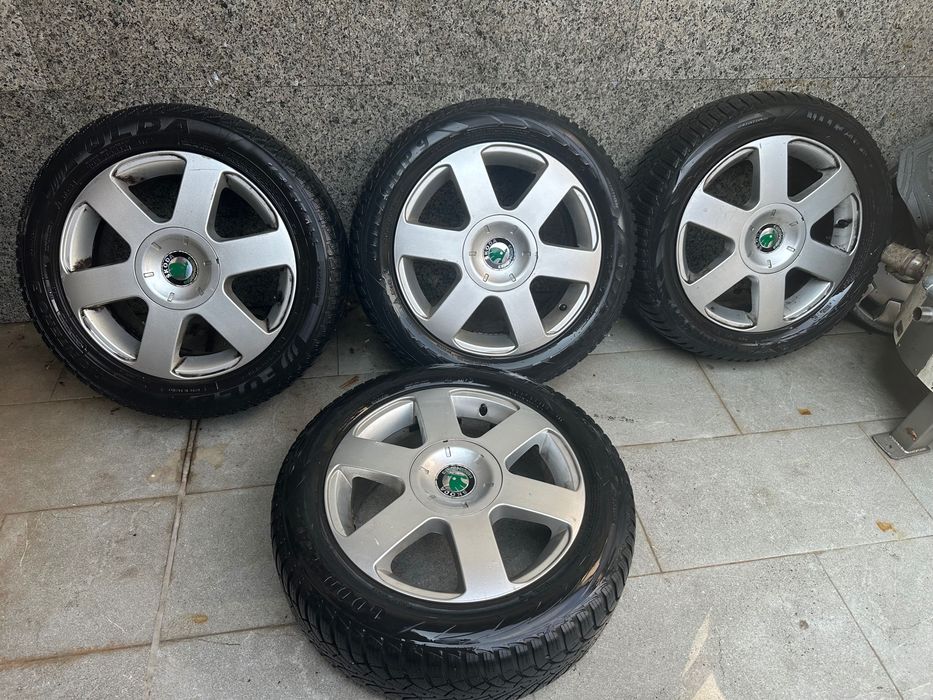 Летни гуми с джанти R16 за Skoda Octavia