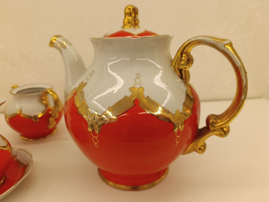 Продается сервиз советских времён