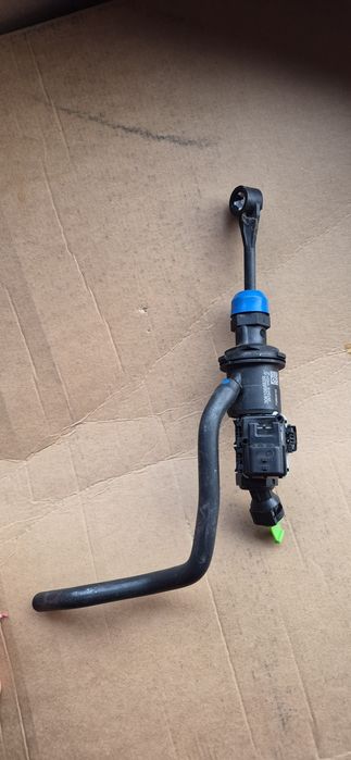 Pompa abs logan  model nou(nouă)
