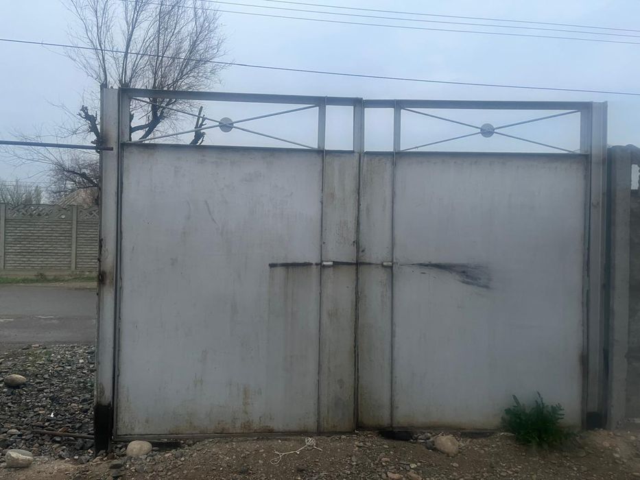 Ворота с калиткои