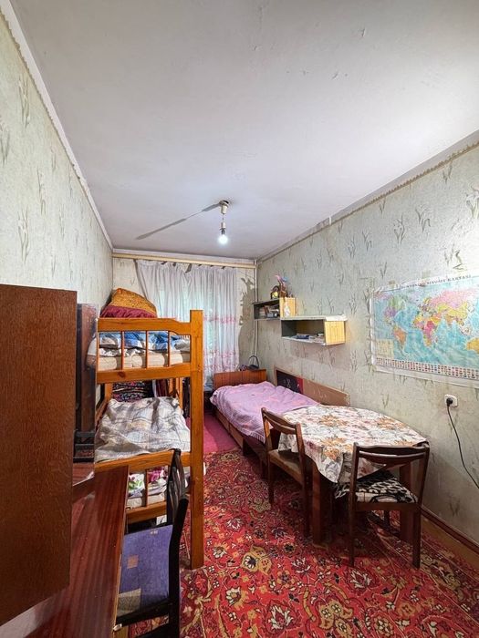 Продаётся квартира Юнусабад 15кв 4/1/5