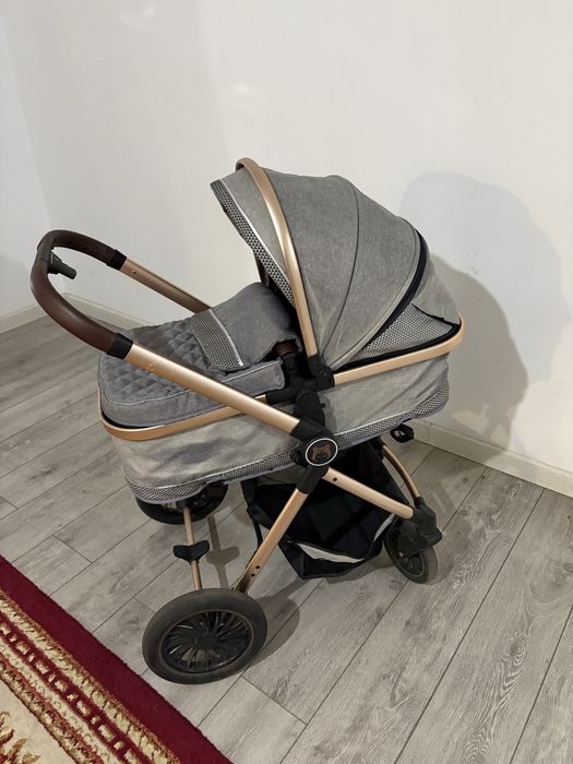 продам коляску по цене уступлю