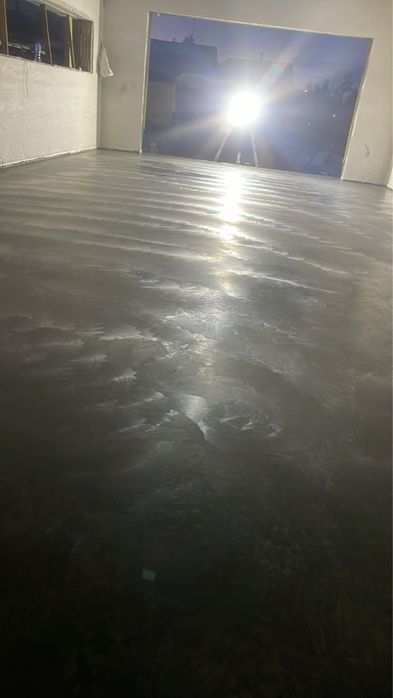 Щампован  шлайфан бетон  епоксидни подове