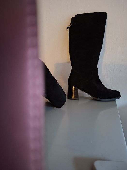 Cizme lungi  din piele