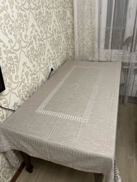 Продам скатерть