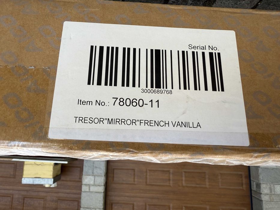 Дизайнерско огледало Michael Amini