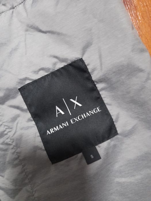 ARMANI мъжки елек S размер.