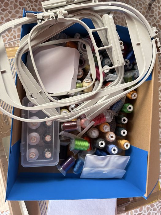 Masina de brodat BROTHER INNOV-IS 880E