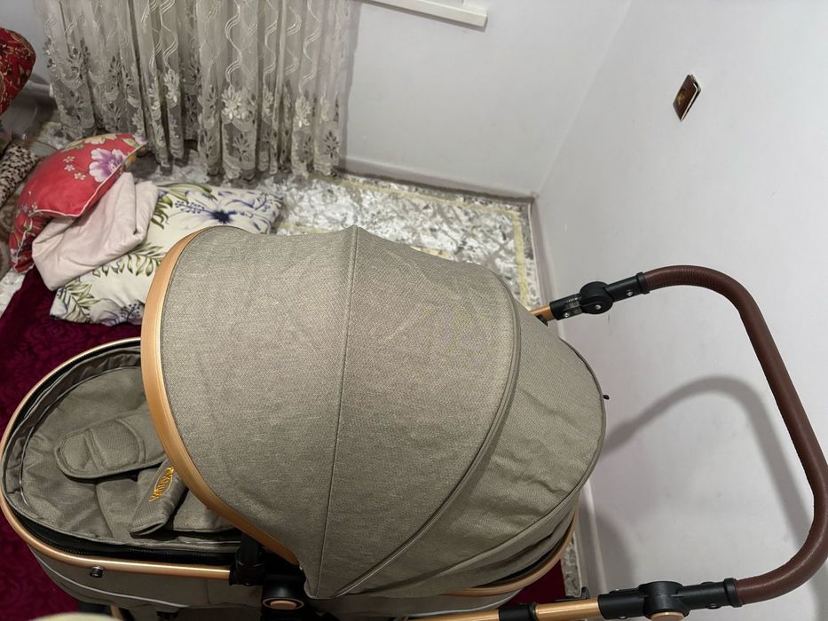 Детский коляска. Барлық жабдықтары бар