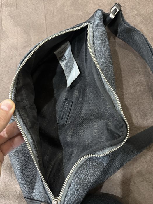 Мъжка чанта Guess