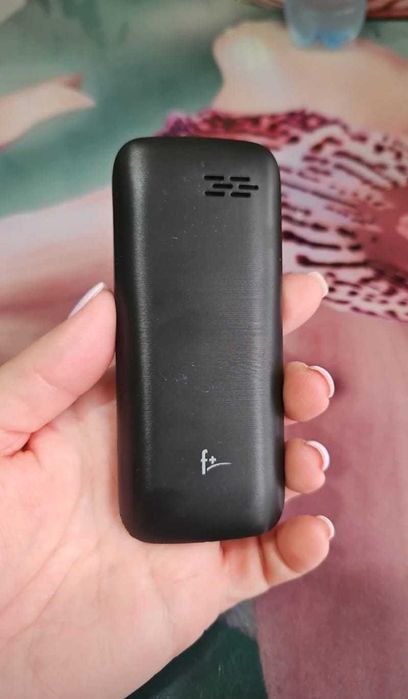 Новый 2х симочный телефон