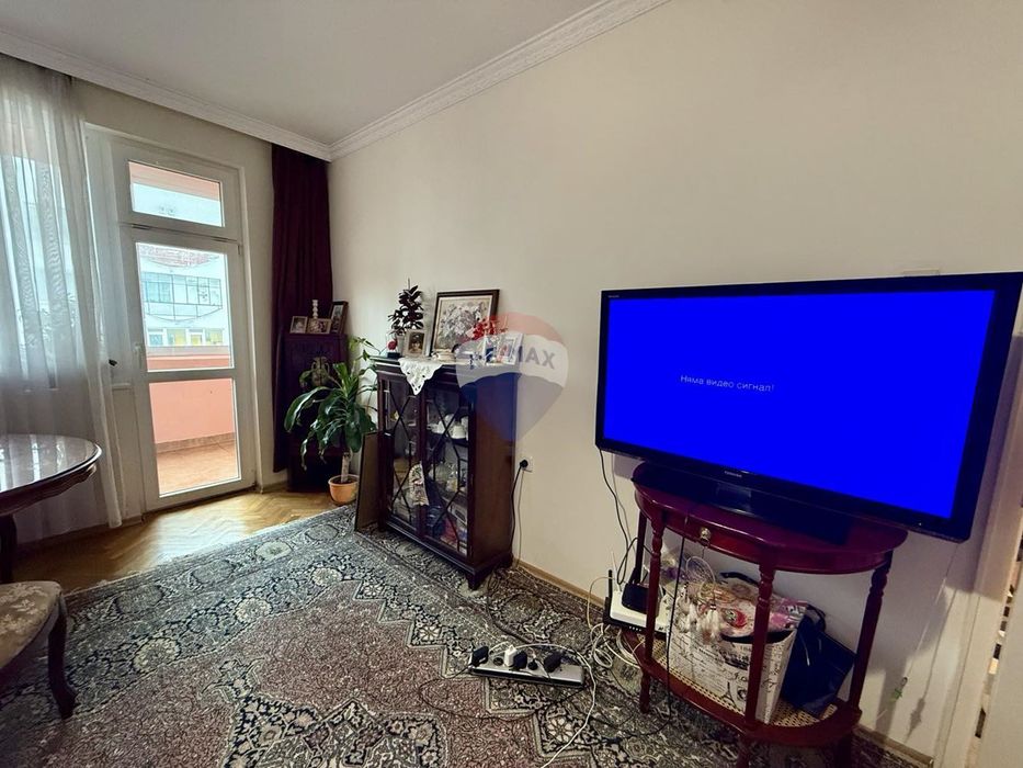 Продава се Двустаен апартамент в Варна, Център - 68 кв.м за 1380 €/кв.м - Снимка #3