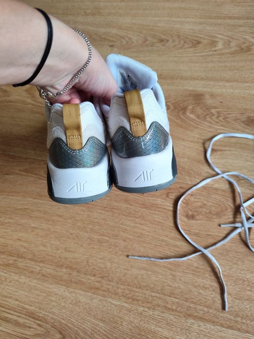 Nike fata măsură 35,5