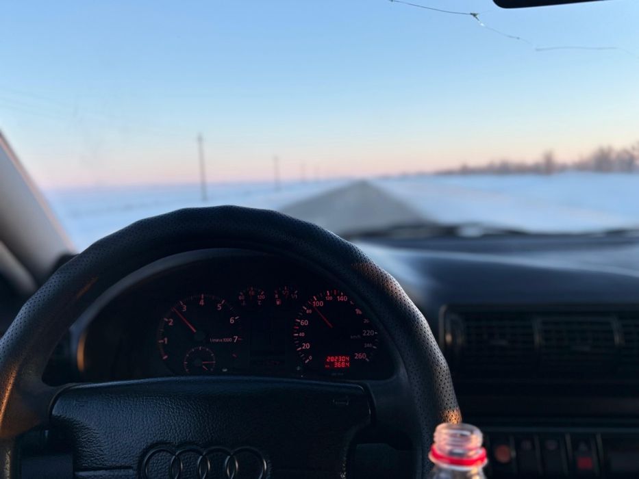 Продам Audi A4 B5 1.8