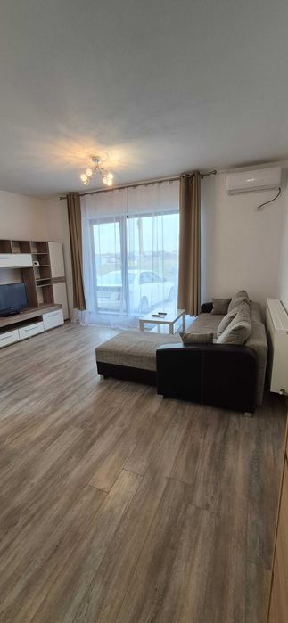 Proprietar vand un apartament cu doua camere 52 mp in Giroc