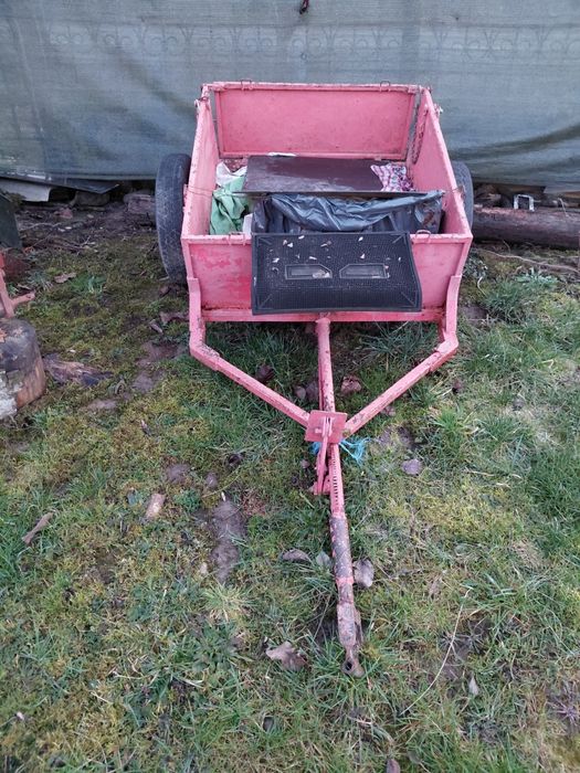 Vând tot ce să vede în poza