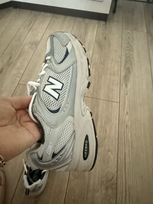 Продам  кроссовки New Balance