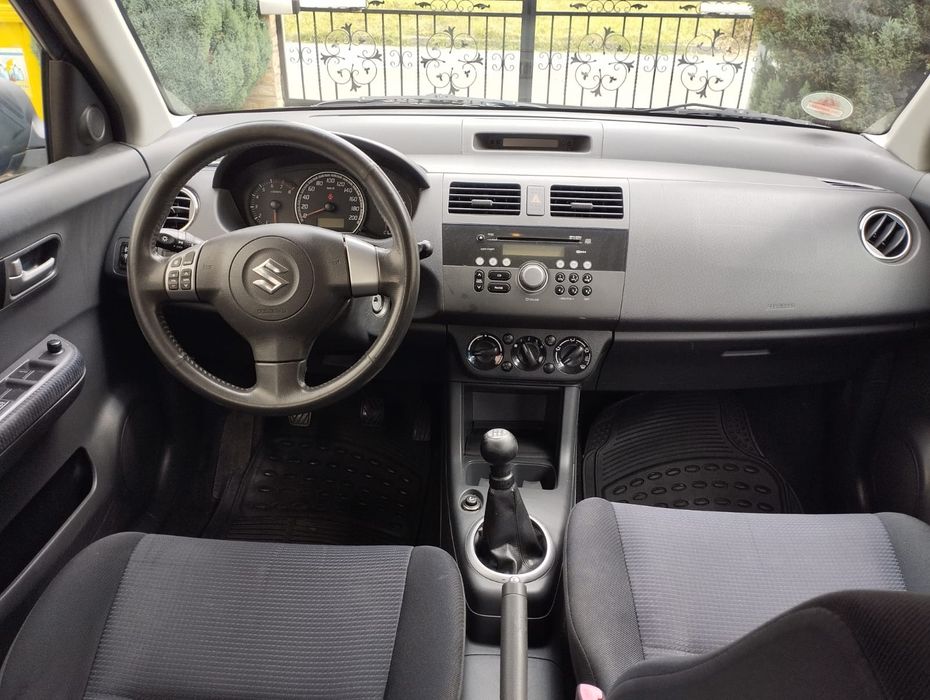 SUZUKI Swift 2010 — imagine 5