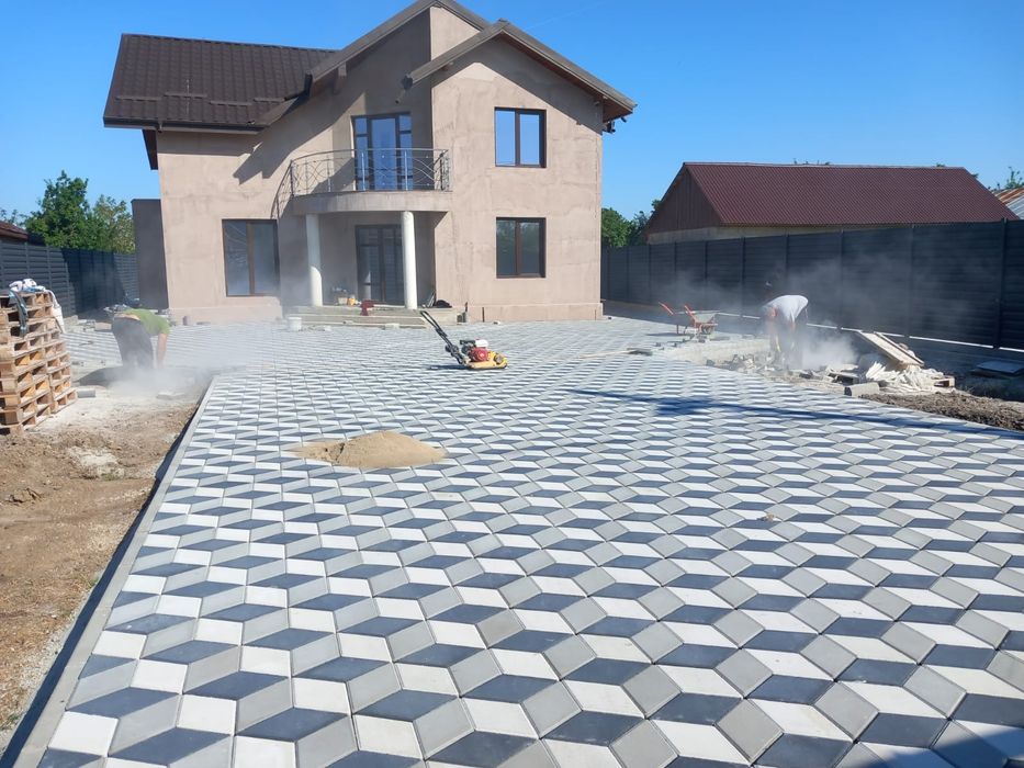 Pavaje pavele montaj profesional