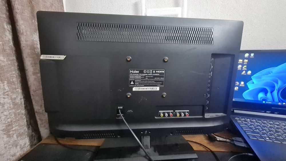 Продам телевизор