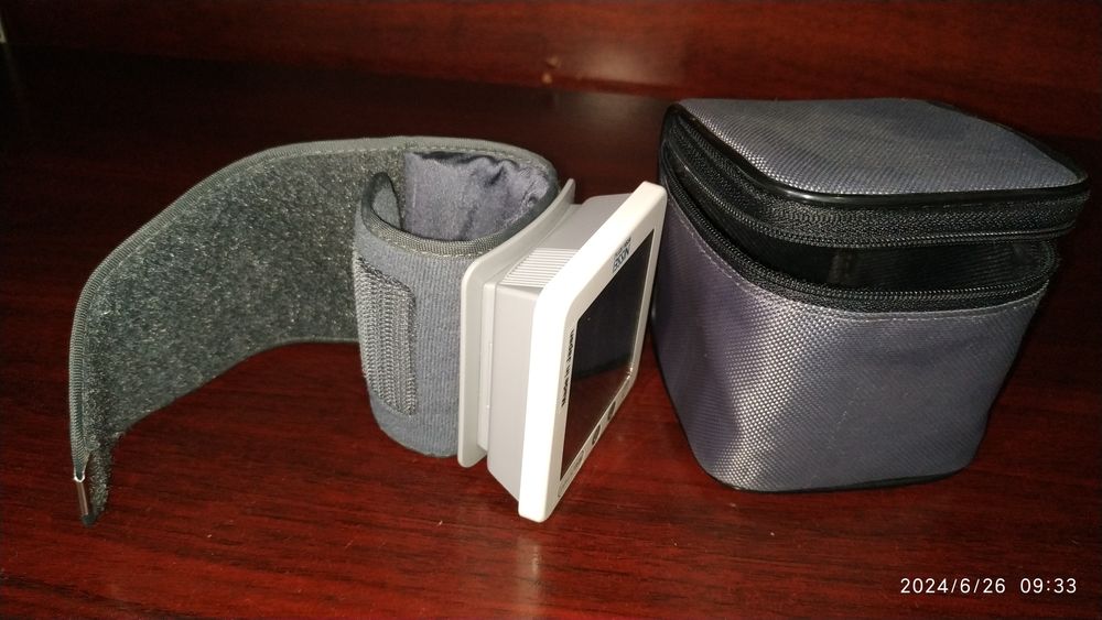 Тонометр сотилади Японский