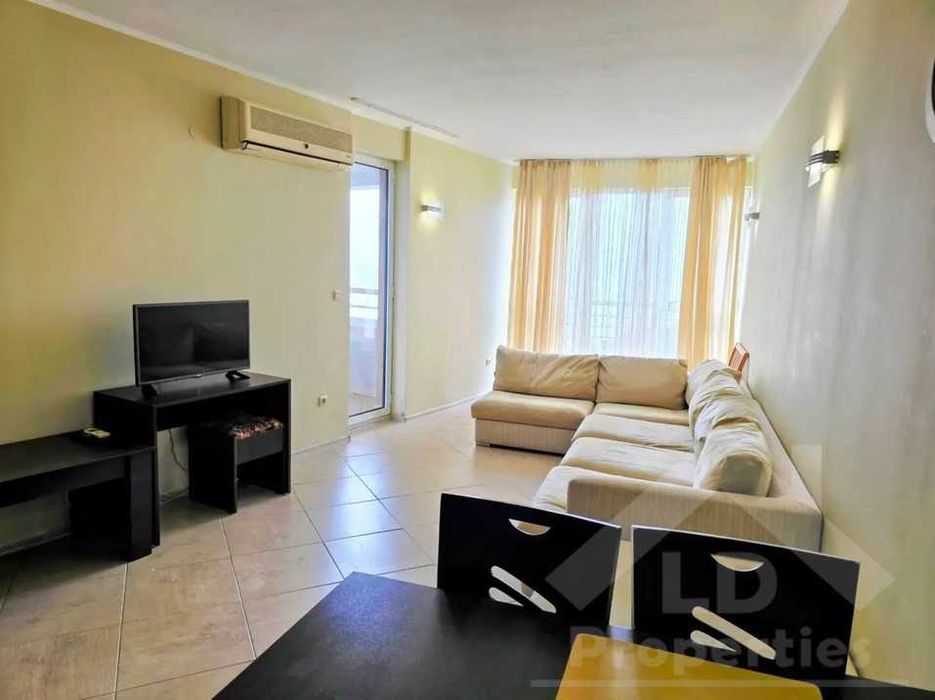 Двустаен апартамент с панорамна гледка, к.к."Чайка"