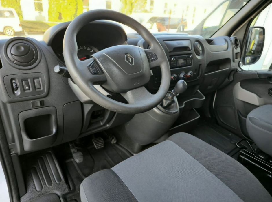 Renault Master 8 Europaleti