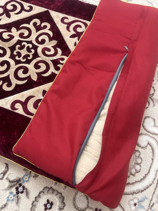 Көрпе сатылады .