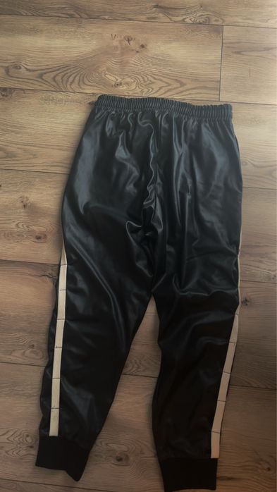 Pantaloni young rich noi