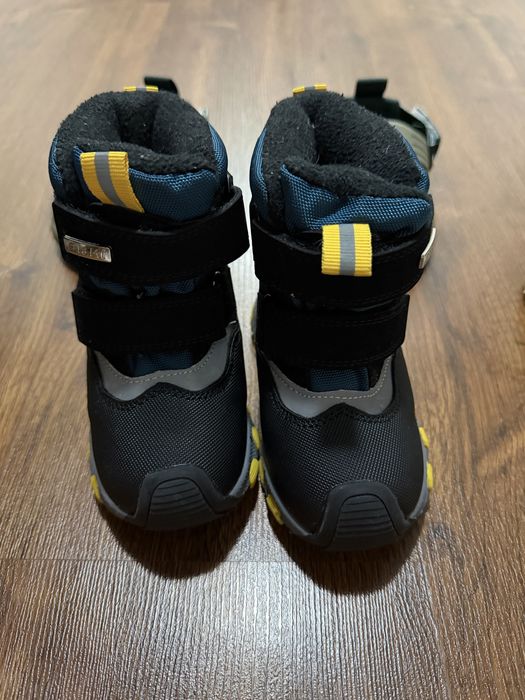 Детская обувь новые