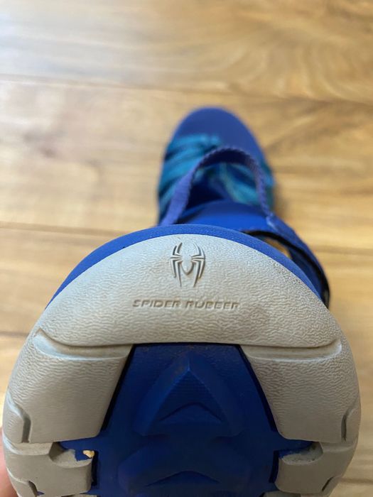 TEVA-sandale , in stare foarte buna , pt dame , marimea 42