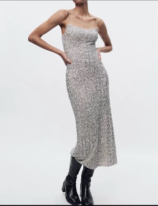 Платье ZARA  S-M