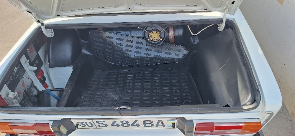 Baz2106 yili1995_aybi yuq pul zarurligi uchun sotyapmiz