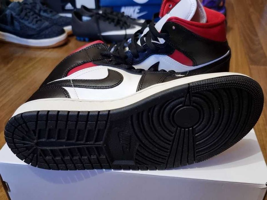 Damă - Nike Air Jordan 1 Mid Gym Red Panda BQ6472-061 (EU40 | 25.5CM))