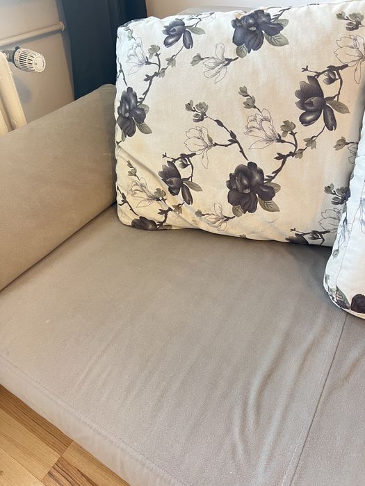 Canapea gri-crem 190 cm in stare foarte buna