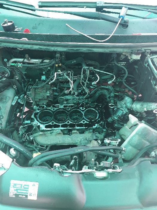 Service auto multimarca si magazin de piese EstGarage service sector 2