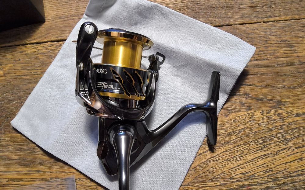 Shimano Twin Power C3000HG