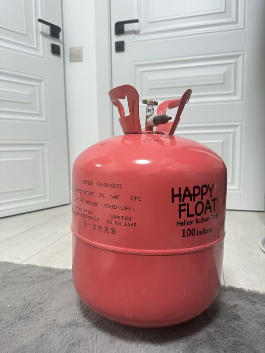 Балон с гелием на 100 шаров