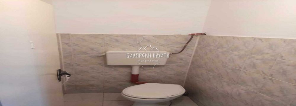 Дава се под наем Тристаен апартамент в Велико Търново, Бузлуджа - 80 кв.м за 306 € - Снимка #9